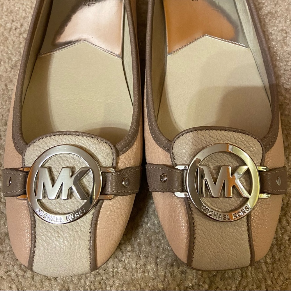 MICHEAL. Micheal KORS Fulton leather moccasins 7.5 NWOT